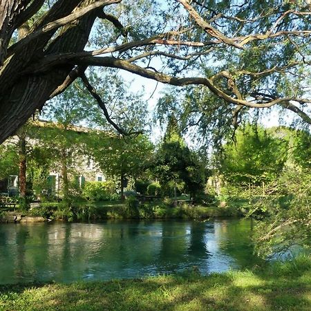 Mas Le Pont Des Aubes Bed & Breakfast LʼIsle-sur-la-Sorgue Eksteriør bilde