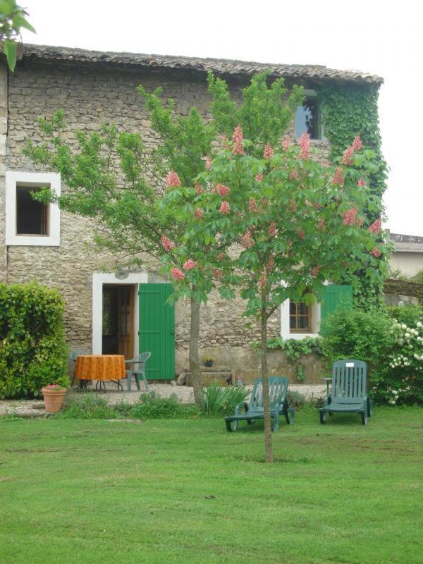 Mas Le Pont Des Aubes Bed & Breakfast LʼIsle-sur-la-Sorgue Eksteriør bilde