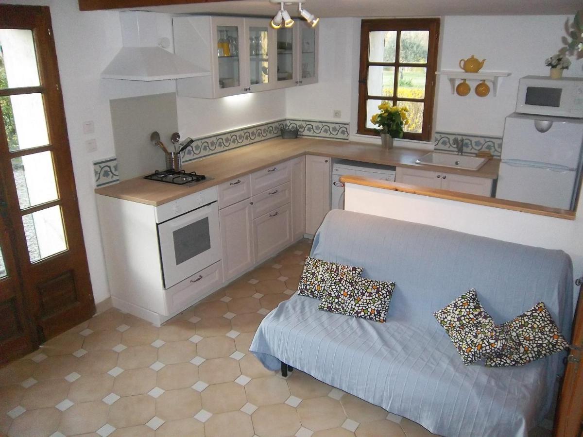 Mas Le Pont Des Aubes Bed & Breakfast LʼIsle-sur-la-Sorgue Eksteriør bilde