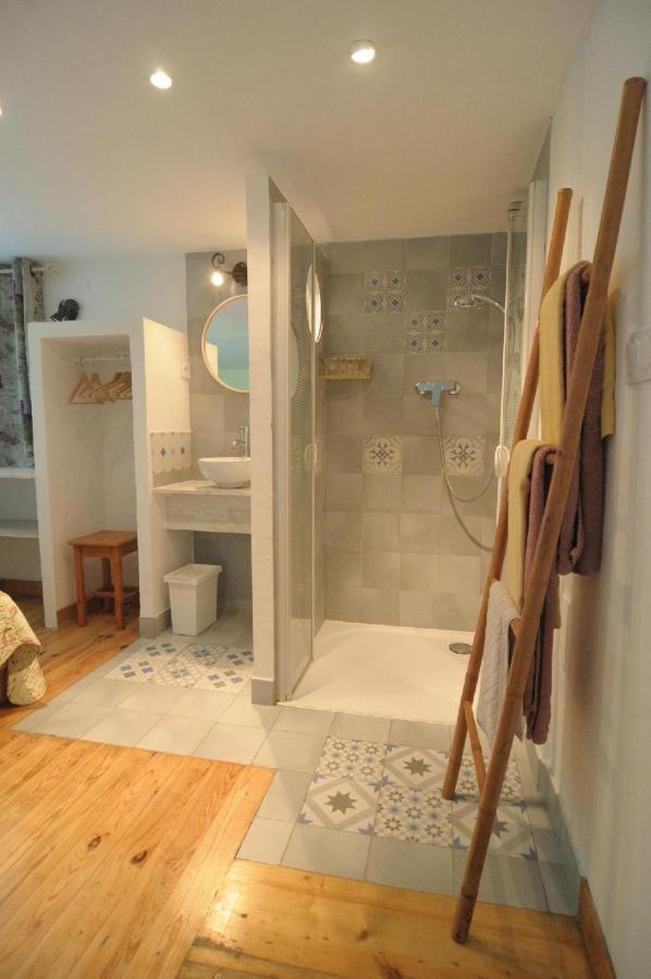 Mas Le Pont Des Aubes Bed & Breakfast LʼIsle-sur-la-Sorgue Eksteriør bilde