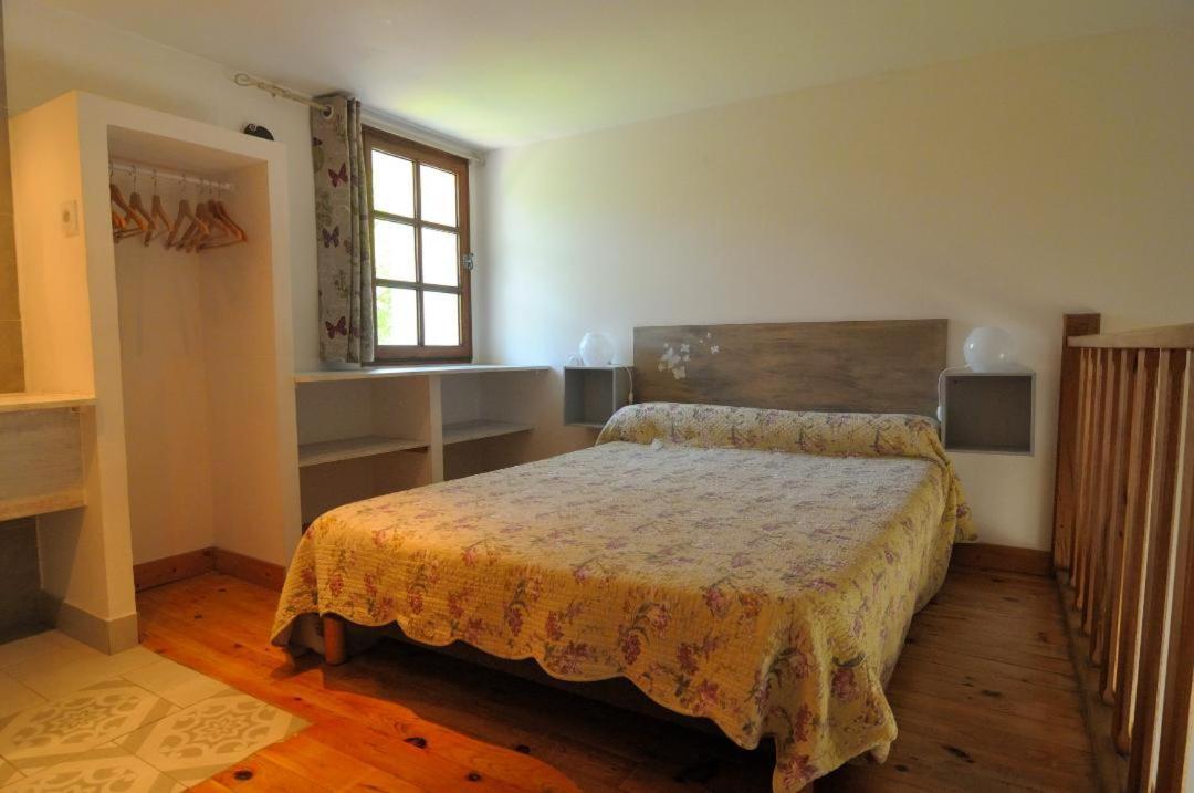 Mas Le Pont Des Aubes Bed & Breakfast LʼIsle-sur-la-Sorgue Eksteriør bilde