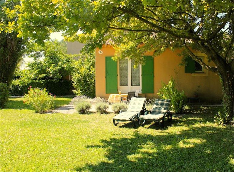 Mas Le Pont Des Aubes Bed & Breakfast LʼIsle-sur-la-Sorgue Eksteriør bilde